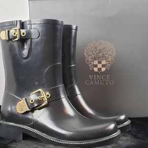 Vince Camuto-VC-Hinch-Black w Gold Accents